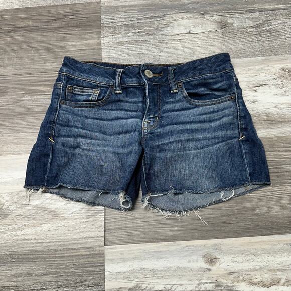 American Eagle Dark‎ Blue Womens 2 Super Stretch Mid Rise Cut Off Denim Shorts - Picture 1 of 11
